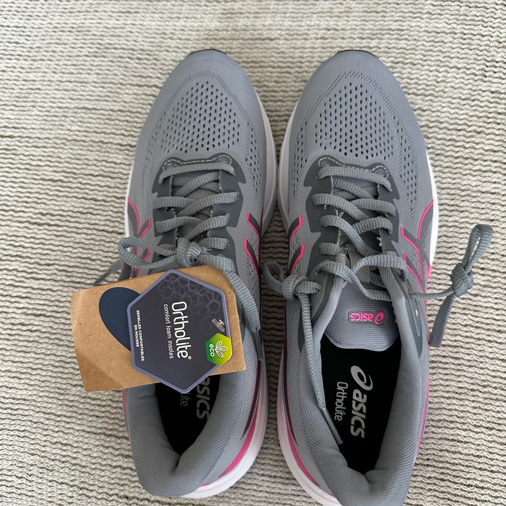 NEW ASICS Women's Athletic Shoes in Gray and Pink